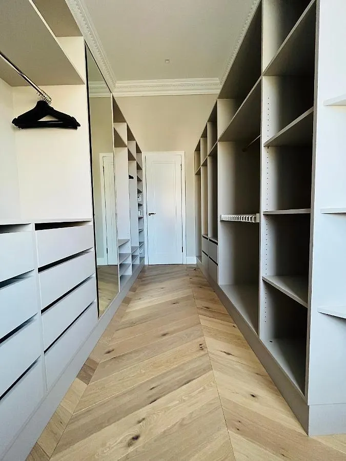 Luxury Home / 3-Raum-Suite An Der Frauenkirche / 4 Dresden Apartment